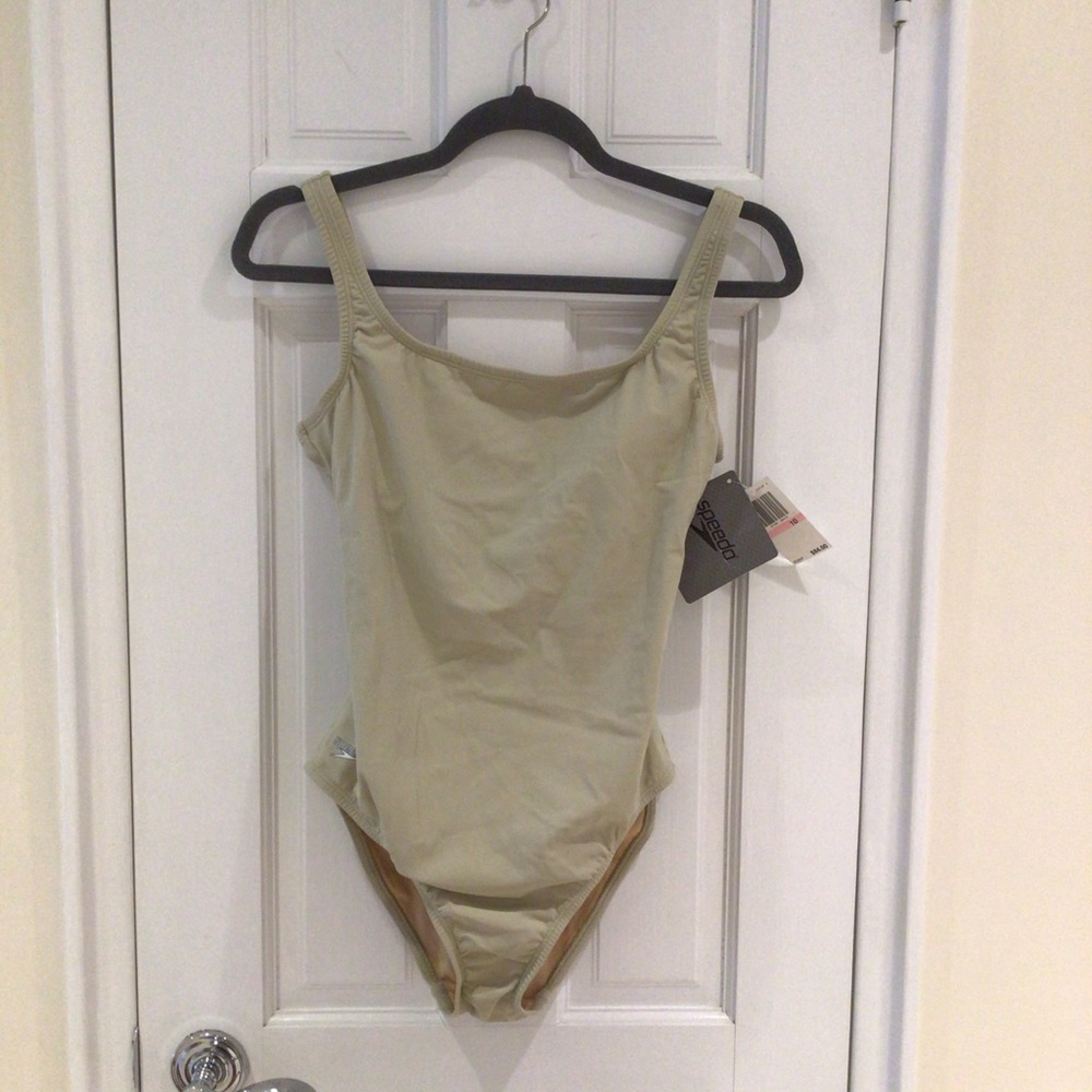 Speedo Bathing Suit 👙 - Picture 3 of 5